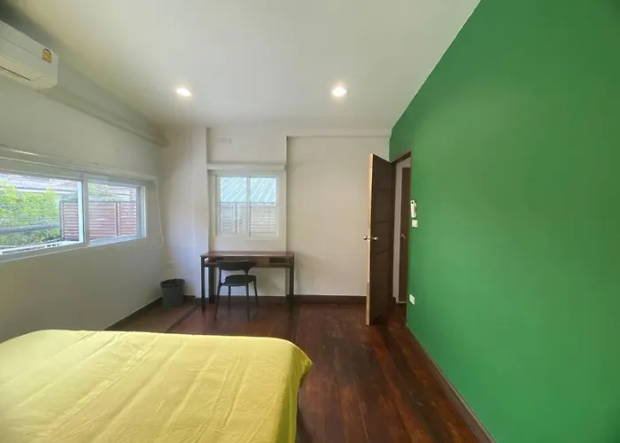 Tender Holiday home Bangkok